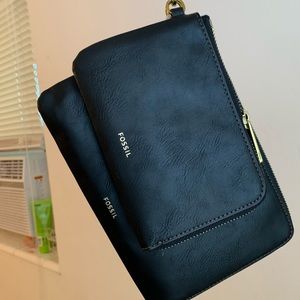 Fossil black double pouch/wristlet